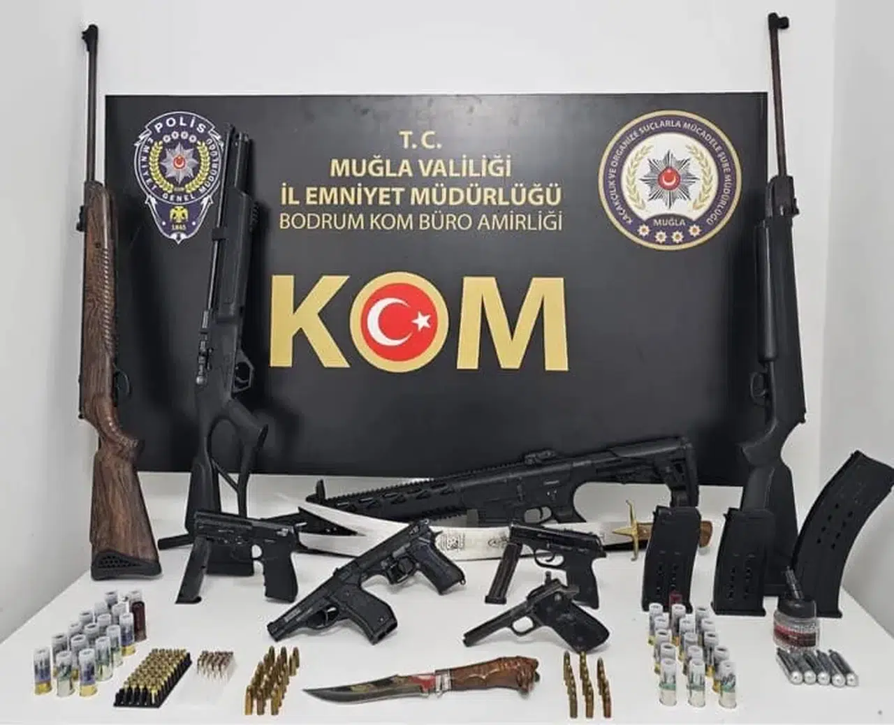 7 İlçede Eş Zamanlı Baskın: Cephanelik Gibi Evler!