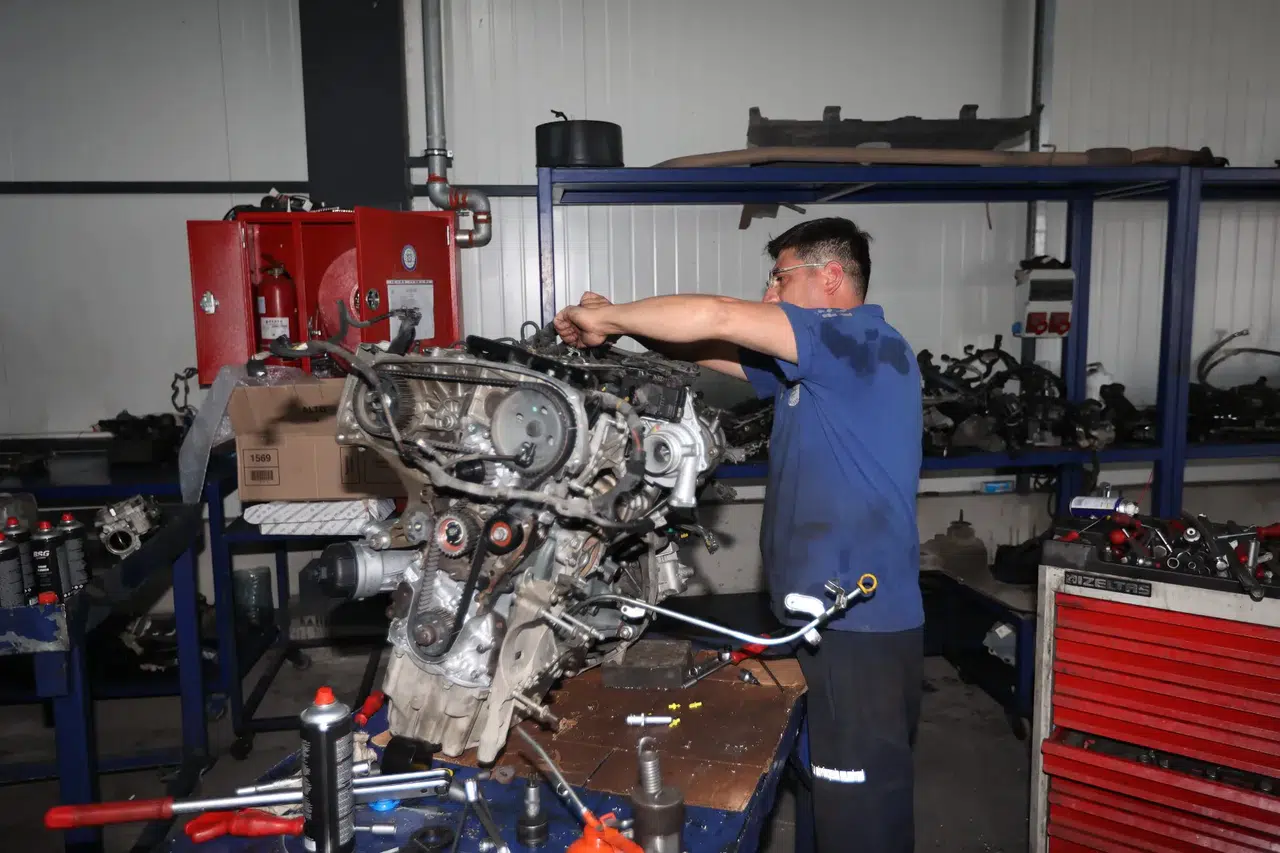 Muğla Büyükşehir atölyelerinde 6 bin araç onarıldı, 68 milyon TL cepte kaldı