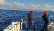 Yüzerek Yunanistan’a geçmeye çalışan göçmenler yakalandı
