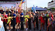 Latin Ateşi Marmaris’i Sardı! Sokaklar Dans Pistine Döndü