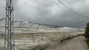 Kumluova’daki Hortum Seraları Vurdu, Büyükşehir Sahada