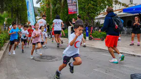Bodrum’da Yarı Maraton Heyecanı Çocuk Koşusuyla Başladı
