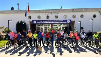 Muğla’da Cumhuriyet İçin Hem Pedal Çevirdiler Hem Dans Ettiler!