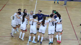 MSKÜ Kadın Futsal Takımı ÜNİLİG şampiyonu