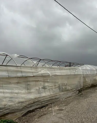 Kumluova’daki Hortum Seraları Vurdu, Büyükşehir Sahada