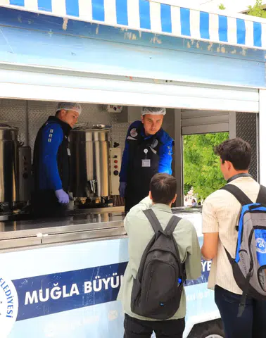 Büyükşehir’den Öğrencilere Çorba Desteği: 417 Bin Kişiye Ulaştı