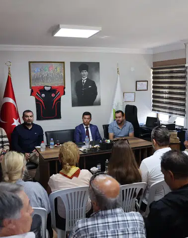 Acar Ünlü Hisarönü’nde Vatandaşlarla Bir Araya Geldi: İmar Gündemde
