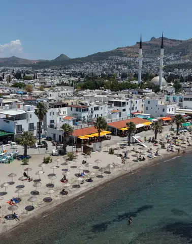 Bodrum’da Halk Plajları Yenilenen Yüzüyle Sezona Giriyor