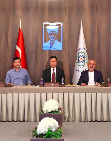 Muğla CHP'den Tek Ses: "Özgür Özel'in Yanındayız"