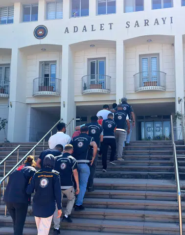 Muğla Emniyeti'nden Göçmen Kaçakçılığına Ağır Darbe: 7 Tutuklama