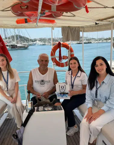 Bodrum Belediyesi'nden Emektar Denizcilere Anlamlı Ziyaret