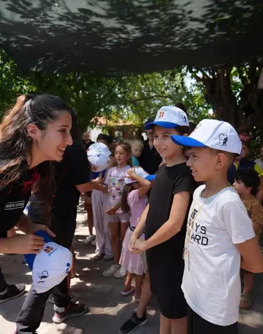 Yangından Etkilenen Çocuklar İçin Resim, Kil ve Farkındalık Atölyeleri