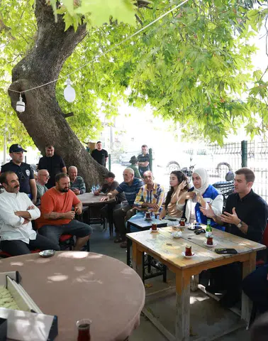 Mandalinci Yakaköy’de! İlk Durağı Muhtarlık Oldu