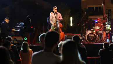 Marmaris’te İtalyan Rüzgarı! Fusion Project Sahneyi Adeta Ateşe Verdi