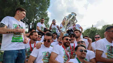 Şampiyon Muğlaspor İçin Tarihi Kutlama! Muğla sokaklara döküldü