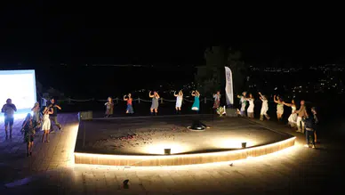 Gün Batımında Sanat Şöleni