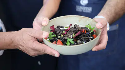 Yedi Baharlı Levrek’ten Mürekkepli Erişteye: Söğüt’te Lezzet Rüzgarı