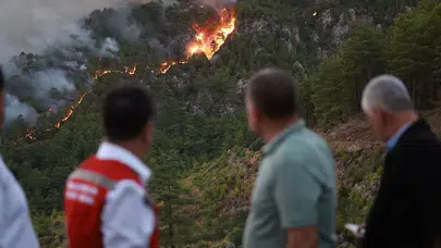 Ahmet Aras, yangın bölgesinde: “Mücadele karadan ve havadan sürüyor”
