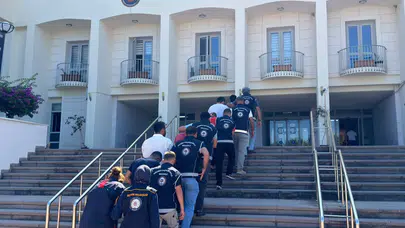 Muğla Emniyeti'nden Göçmen Kaçakçılığına Ağır Darbe: 7 Tutuklama