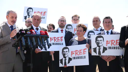 Başkan Aras’ın davetiyle Avrupa Kentleri İmamoğlu İçin İstanbul’da