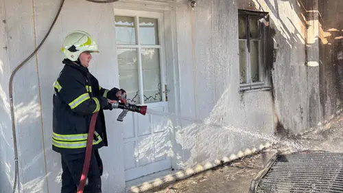 Bir Anda Alevlere Teslim Oldu! Bodrum’da Evde Korku Dolu Anlar