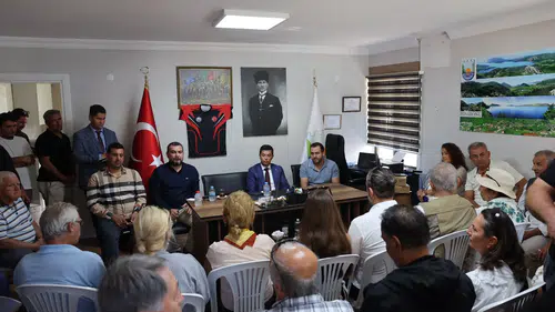 Acar Ünlü Hisarönü’nde Vatandaşlarla Bir Araya Geldi: İmar Gündemde