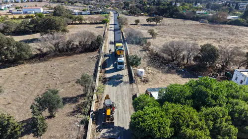 Bodrum’da 5 Mahallede Asfalt ve Parke Mesaisi