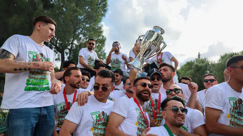 Şampiyon Muğlaspor İçin Tarihi Kutlama! Muğla sokaklara döküldü