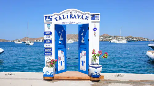 Yalıkavak’a Bir Kapı Konuldu, Ortaya Bu Manzara Çıktı!