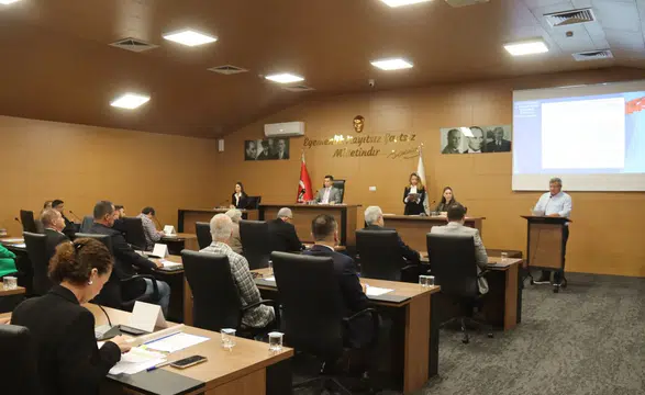 Sayıştay Raporu Ortaya Koydu: Marmaris Belediyesi’nin Meclis Salonu Kaçak Çıktı