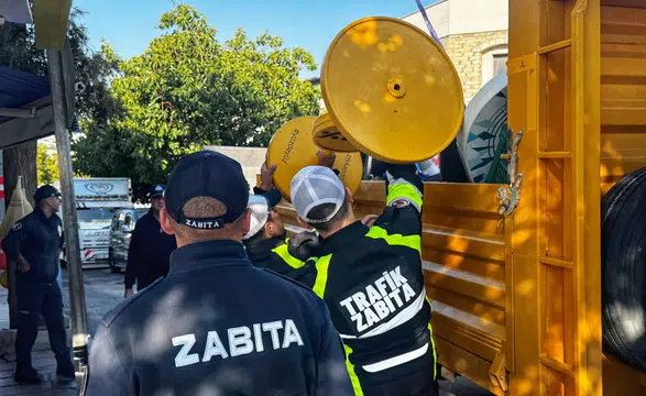Bodrum Belediyesi’nden Yoğun Denetim: Masa, Sandalye ve Dubalara El Konuldu