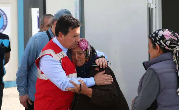 Başkan Aras Malatya’ya Gidiyor: Depremzedeler İçin Sosyal Yaşam Alanları Kuruluyor