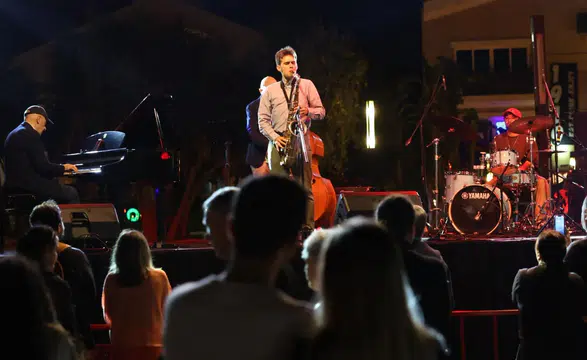 Marmaris’te İtalyan Rüzgarı! Fusion Project Sahneyi Adeta Ateşe Verdi