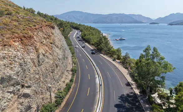 Marmaris'te Ulaşımda Yeni Dönem! 77 Milyonluk Yol Yatırımı Tamamlandı