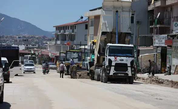 Fethiye Toptancı Hal’de 39,5 Milyon TL’lik Yol ve Üstyapı Çalışması