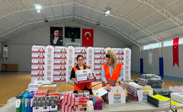 Marmaris’te “Okumak Sizden, Destek Bizden” Desteği