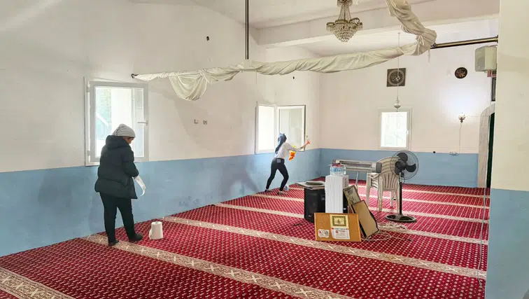 Gören Dönüp Bir Daha Bakıyor: Bodrum’da Camiler Ramazan’a Böyle Hazırlandı