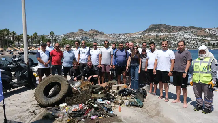 'Denize En Çok Mavi Yakışır' Bu Kez Gündoğan'daydı