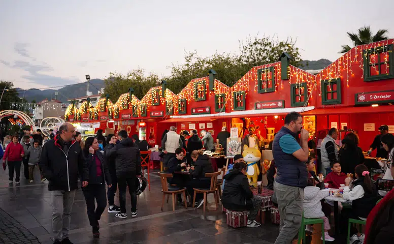 Yeni Yıl Coşkusu Marmaris’i Sardı