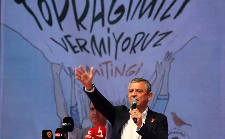 Özgür Özel Zeytin Mitinginde Konuştu: “Muğla’nın Meydanı Meclisin Kendisidir”