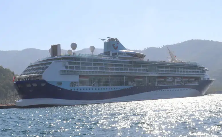 Marella Discovery 2 Bu Sezon 7. Kez Marmaris’e Demir Attı
