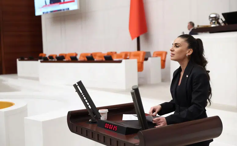Özcan’dan Fon Vurgunu Çıkışı: “Liste Bir An Önce Açıklanmalıdır”