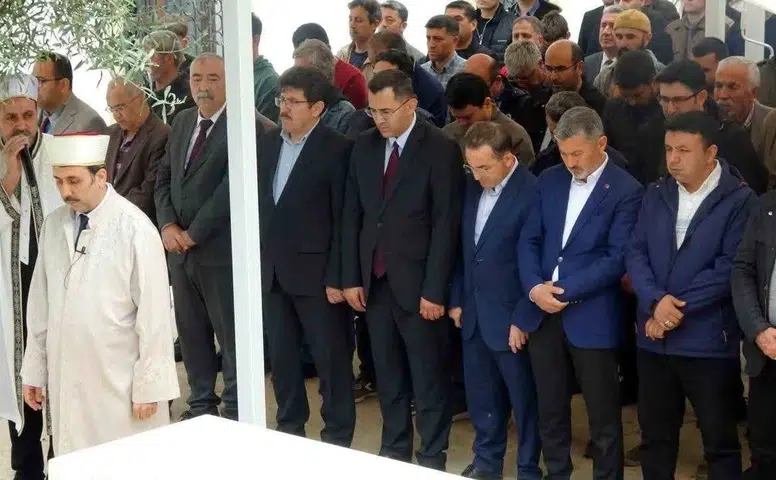 Acı Paylaşıldı: Muğla’da Gıyabi Cenaze Namazı