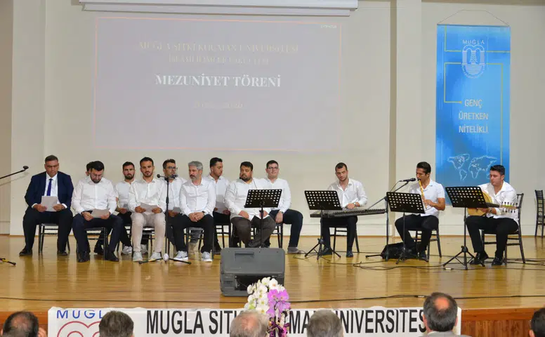 MSKÜ İslami İlimler Fakültesi’nde Duygu Dolu Mezuniyet Töreni