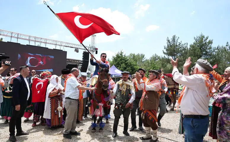 Muğla’da Yörük Ateşi Yeniden Yandı: 15 Ülke, 30 İl Tek Çatıda Toplandı