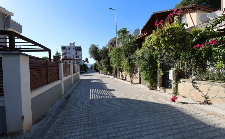 Adaköy’ün Yolları Yenilendi, Ulaşım Daha Konforlu Hale Geldi